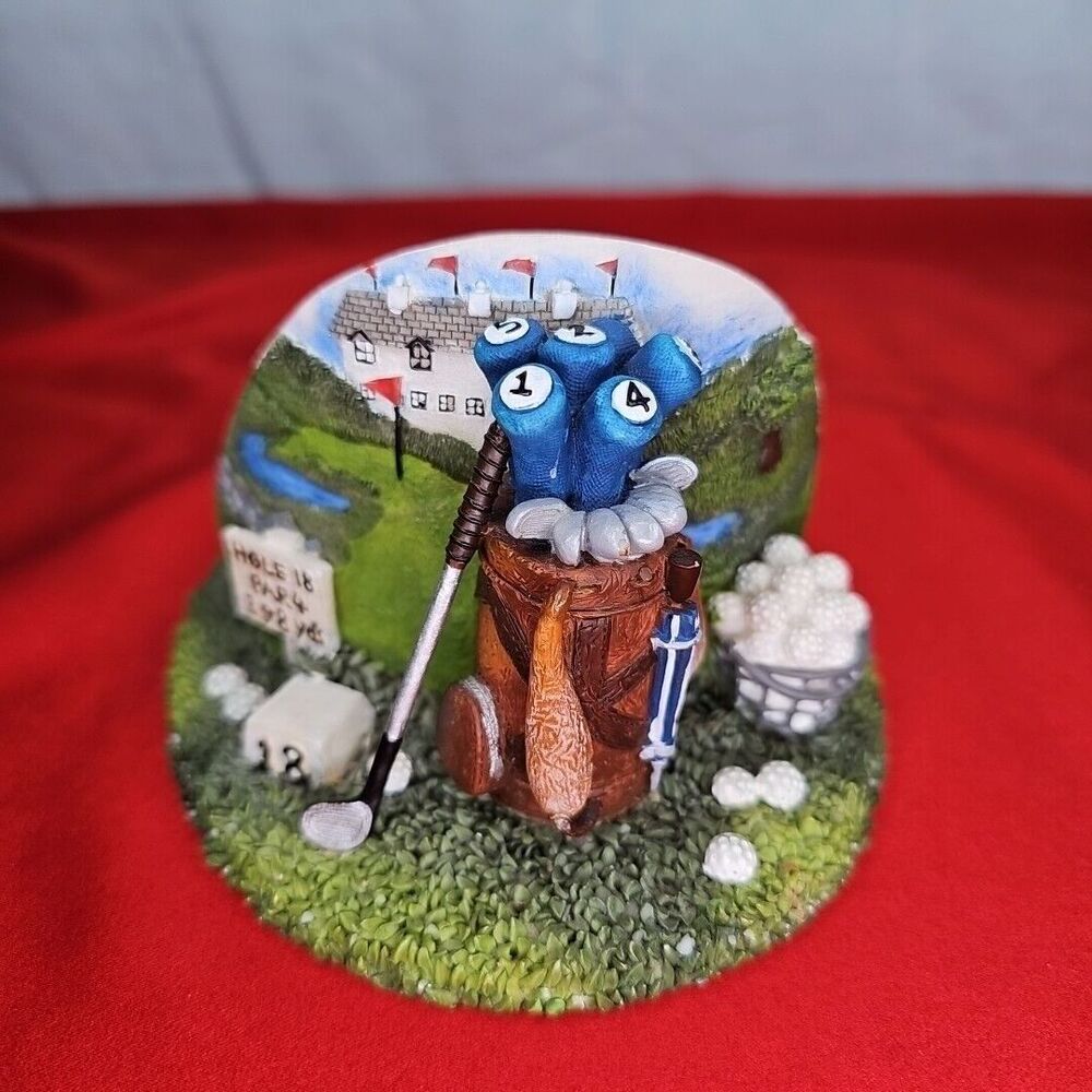 Golf Yankee Candle Holder Shader Hole 18 Clubs Bag Balls Tournament 398 Yards